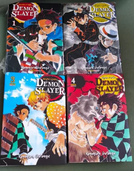 Mangás Demon Slayer / Kimetsu No Yaiba - Volumes 1 ao 4